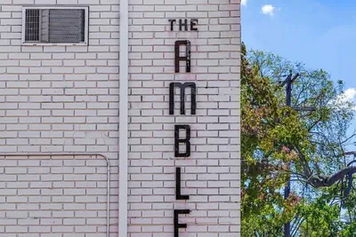 Photo 2 - Ambler Hotel