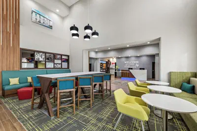 Photo 3 - Hampton Inn & Suites Sherman