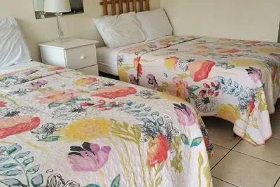Photo 5 - Sea Shell Motel