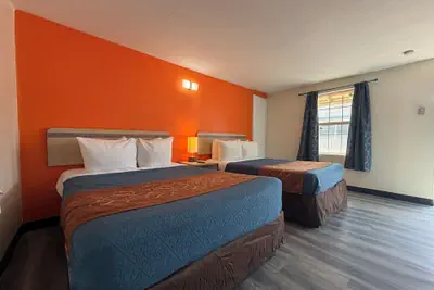 Photo 3 - Ponca Motel