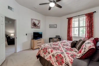 Photo 5 - Southern #2055 Mesa