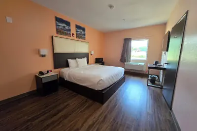 Photo 3 - Red Lion Inn & Suites Adairsville