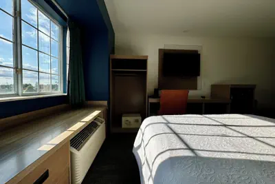 Photo 4 - Red River Lodge