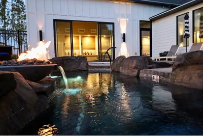 Photo 5 - Xhale Resort and Spa