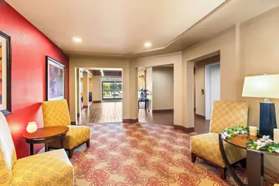 Photo 3 - Quality Inn Blackwell I-35