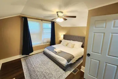 Photo 2 - Magnolia House in Lafayette