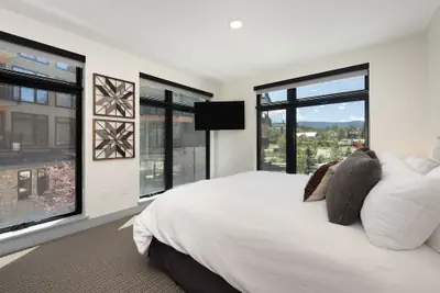 Photo 4 - Timber Fox 1208 3 Bedroom Apts by RedAwning