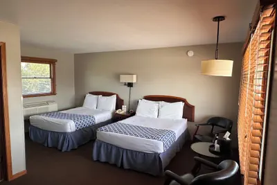 Photo 5 - Grant Hills Motel
