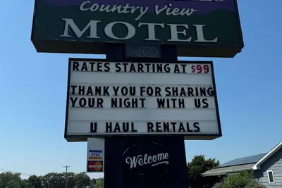 Photo 2 - Grant Hills Motel