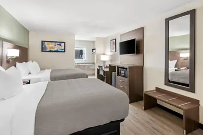 Photo 2 - Quality Inn Harvey - New Orleans