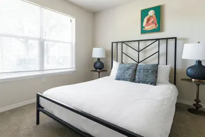 Photo 5 - Bradenton Apartments by Landing