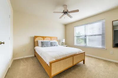 Photo 4 - Bradenton Apartments by Landing