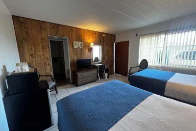 Photo 4 - Nocturne Motel