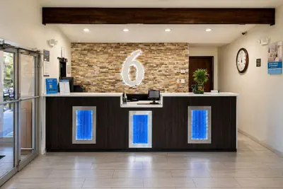 Photo 2 - Studio 6 Suites – Mesquite, TX – Gross Rd.