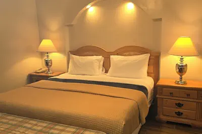 Photo 2 - Payson Inn & Suites