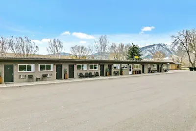Photo 2 - Lost Trail Resort