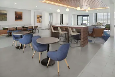 Photo 4 - Fairfield by Marriott Inn & Suites Columbus