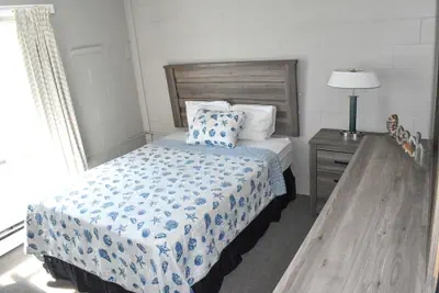 Photo 5 - Seabreeze Motel