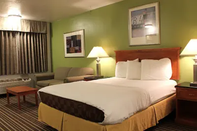 Photo 4 - Americas Best Value Inn Boardman