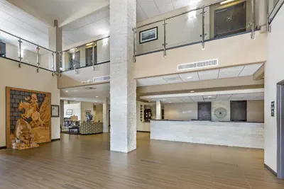 Photo 3 - Best Western Plus Havre Inn & Suites