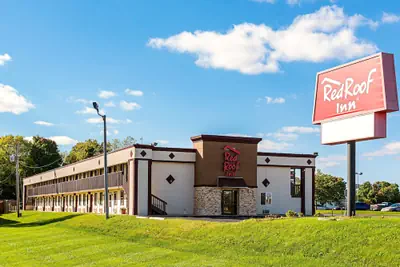Photo 2 - Red Roof Inn Anderson, IN