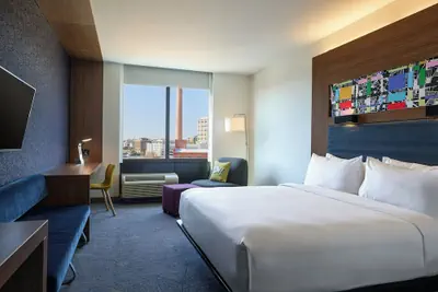 Photo 5 - Aloft by Marriott Durham Downtown