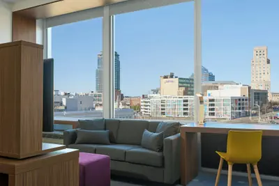 Photo 4 - Aloft by Marriott Durham Downtown