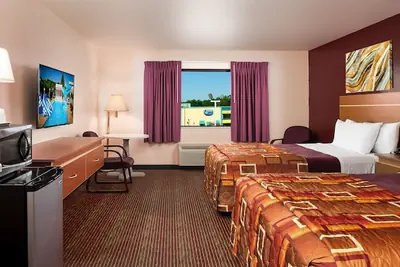 Photo 4 - Grand Marquis Waterpark Hotel & Suites