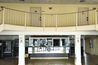 Photo 3 - River Valley Inn & Suites (Extended Stay)