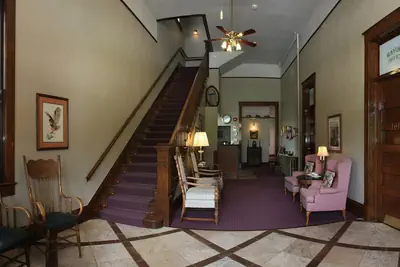 Photo 2 - Town Hall Inn