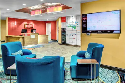 Photo 4 - Towneplace Suites Bakersfield West