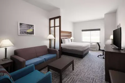 Photo 5 - Best Western Plus College Station Inn & Suites