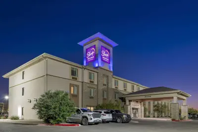 Photo 2 - Sleep Inn & Suites Carlsbad Caverns Area