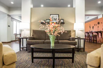 Photo 4 - Sleep Inn & Suites Page at Lake Powell