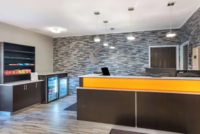 Photo 3 - Comfort Inn & Suites Emporia