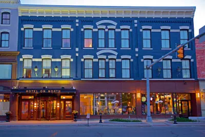 Photo 2 - Hotel On North