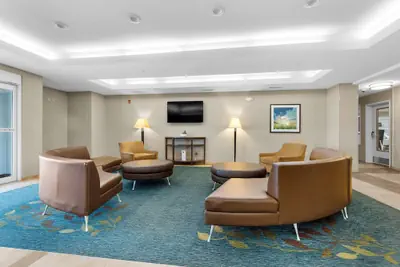 Photo 3 - Candlewood Suites Erie by IHG