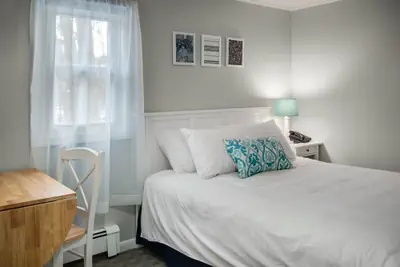 Photo 5 - Kittery Inn and Suites
