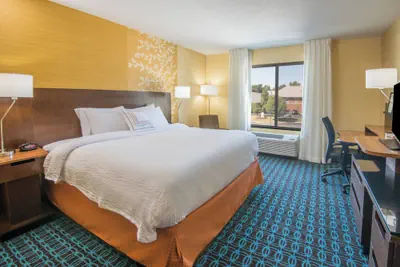 Photo 4 - Fairfield Inn & Suites Fort Wayne Southwest