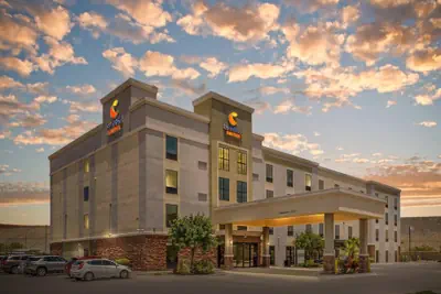 Photo 2 - Comfort Suites Las Cruces I-25 North