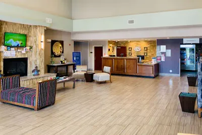 Photo 3 - Comfort Suites Las Cruces I-25 North