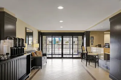 Photo 3 - Staybridge Suites Washington D.C.- Greenbelt by IHG