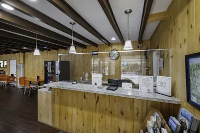 Photo 4 - Budget Lodge Ruidoso