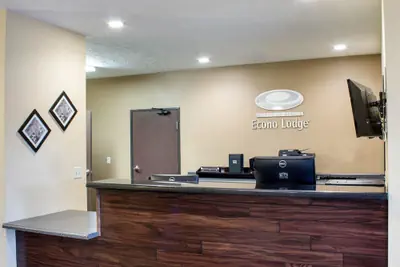 Photo 4 - Comfort Inn Yankton SD