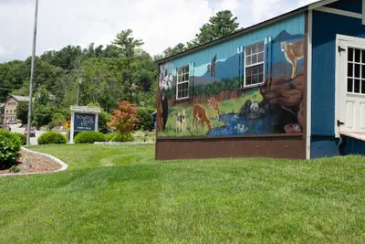 Photo 2 - Blowing Rock Inn