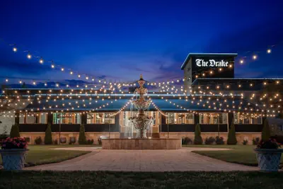 Photo 2 - The Drake Oak Brook, Autograph Collection
