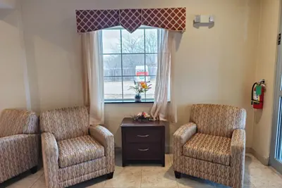 Photo 3 - Westwood Inn Extended Stay Gonzales TX