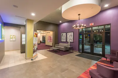 Photo 3 - Holiday Inn San Marcos-Convention CTR Area by IHG
