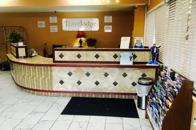 Photo 4 - Travelodge by Wyndham Reno Downtown