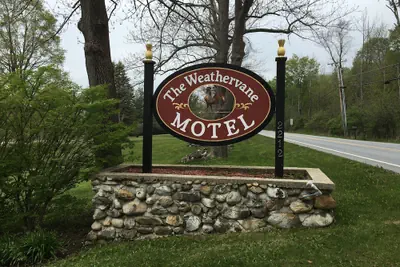 Photo 2 - Weathervane Motel